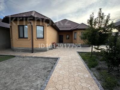 Жеке үй · 5 бөлме · 215 м² · 10 сот., мкр Самал, Есбулай би, бағасы: 80 млн ₸ в Атырау