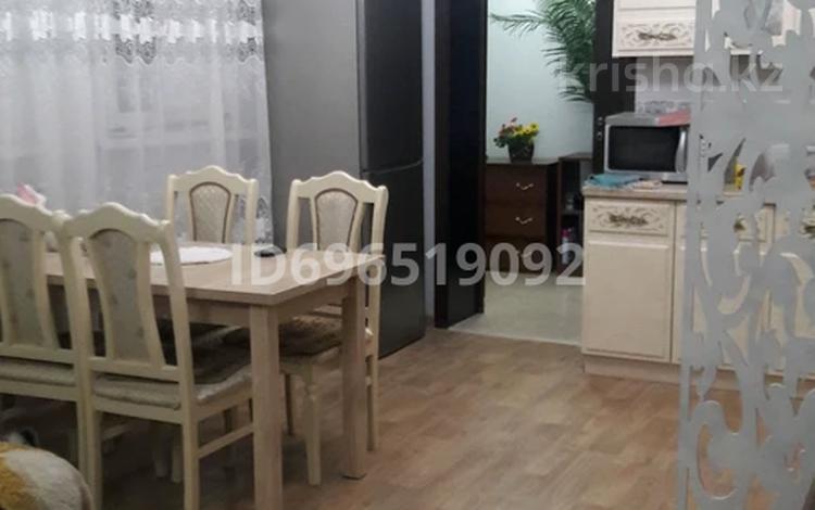 Отдельный дом · 4 комнаты · 72.6 м² · 6 сот., Астана 70 — Резиновый завод за 45 млн ₸ в Есик — фото 2