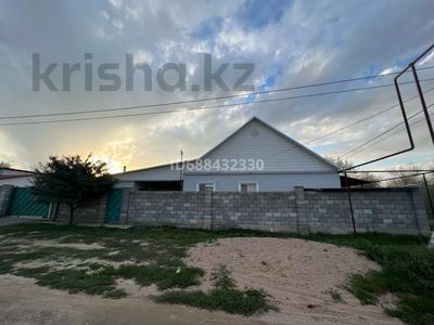 Отдельный дом · 7 комнат · 200 м² · 8 сот., Жанаталап 17 — Сырдарья за 48 млн ₸ в Алатау