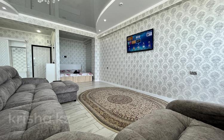 1-комнатная квартира · 55 м² · 10/20 этаж, 17-й мкр 5 за 14 000 ₸ в Актау — фото 2