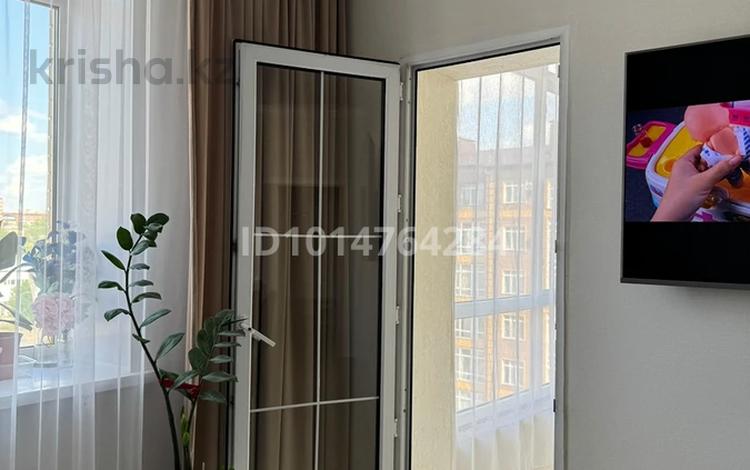 3-комнатная квартира · 65 м² · 5/6 этаж, мкр Юго-Восток, Муканова 1/9 за 39 млн ₸ в Караганде, Казыбек би р-н — фото 2