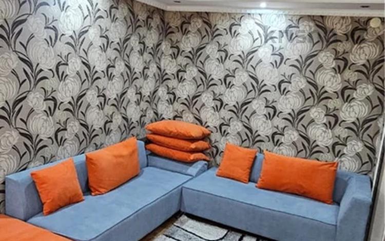 3-комнатная квартира · 70 м² · 1/3 этаж, Айбергенова 1 за 15 000 ₸ в Шымкенте, Аль-Фарабийский р-н — фото 2