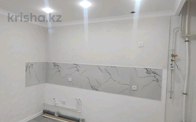 1-комнатная квартира · 45 м² · 1/5 этаж, мкр. Алтын орда за 14.7 млн ₸ в Актобе — фото 2