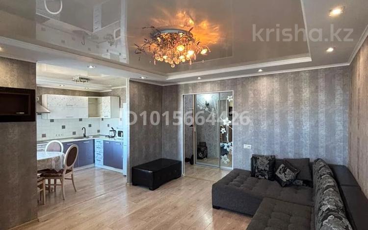 3-бөлмелі пәтер · 64 м² · 9/9 қабат, Пермитина 31, бағасы: 32 млн ₸ в Усть-Каменогорске, Ульбинский — фото 2