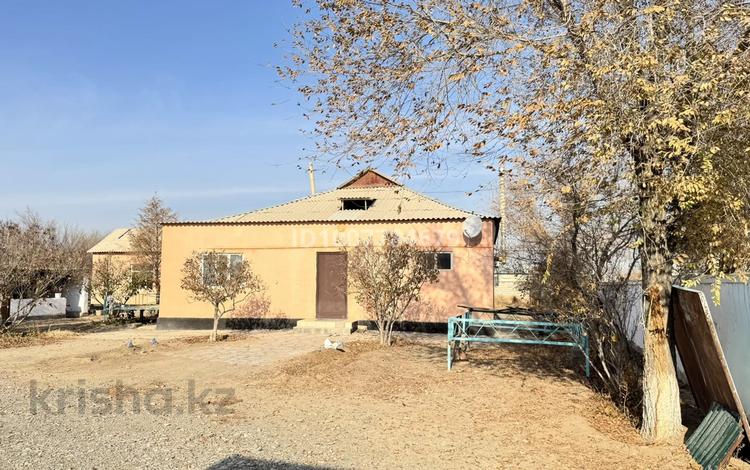 Отдельный дом · 5 комнат · 200 м² · 25 сот., Сапарбаев Сәдірбай 24 — Центральная больница за 17 млн 〒 в Жанакоргане — фото 2