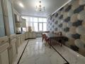 4-комнатная квартира · 180 м² · 9/9 этаж, 14-й мкр. 58 за 400 000 ₸ в Актау, 18-й мкр  — фото 14