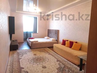 1-бөлмелі пәтер · 50 м² · 14/15 қабат, Зенкова 59 — Кабанбая, бағасы: 18 000 ₸ в Алматы, Медеуский р-н
