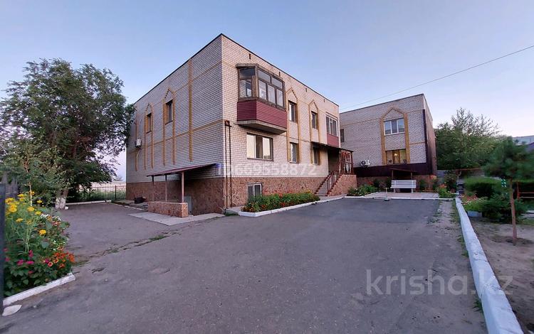 2-комнатная квартира, 50 м², 1/2 этаж, Ильяшева 115б за 21.3 млн 〒 в Семее — фото 2