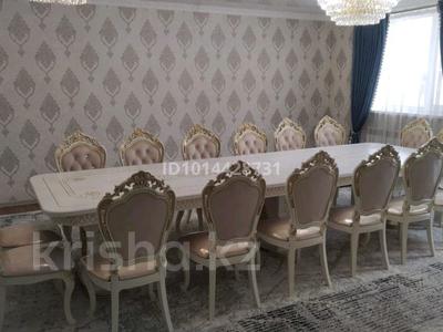Отдельный дом · 7 комнат · 280 м² · 13 сот., Абулхайр-хан 55 за 850 000 ₸ в Косшы