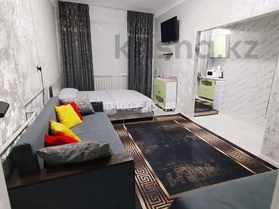 1-бөлмелі пәтер · 52 м², Карасу (Макаренко) — Рядом аптека Семья ( ул. Конаева), бағасы: 12 000 ₸ в Шу
