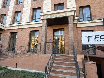 Еркін, кеңселер, дүкендер мен бутиктер, сұлулық салондары, фитнес және спорт, медорталықтар мен дәріханалар, білім орталықтары · 50 м², бағасы: 400 000 ₸ в Астане, Есильский р-н