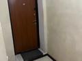 1-комнатная квартира, 35 м², 2/5 этаж посуточно, Махамбета 123 — Алипова за 8 000 〒 в Атырау — фото 7
