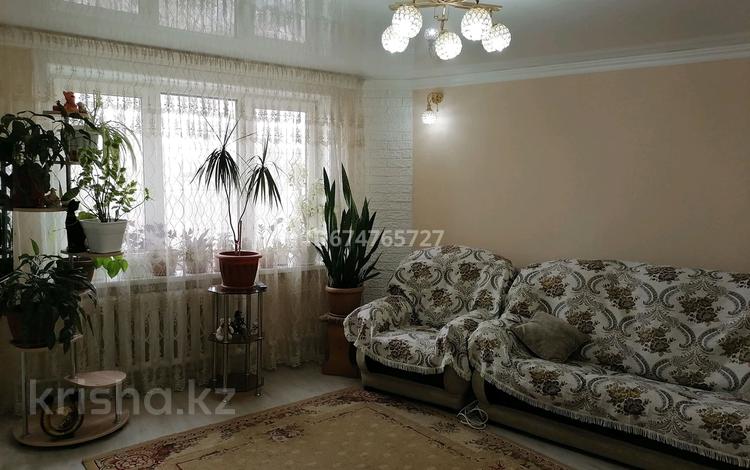 4-комнатная квартира, 76 м², 5/5 этаж, Абая 102 — Гоголя за 29.5 млн 〒 в Петропавловске — фото 2