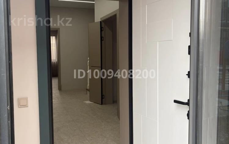 5-комнатная квартира · 175 м², Д. Баянова 176 за 55 млн ₸ в Таразе — фото 2