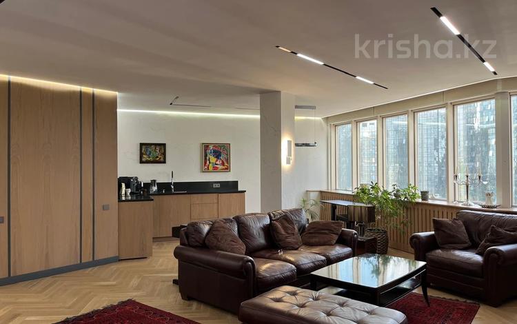 2-комнатная квартира · 103.3 м² · 12/20 этаж, просп. Аль-Фараби 7к4А за 125 млн ₸ в Алматы, Бостандыкский р-н — фото 2