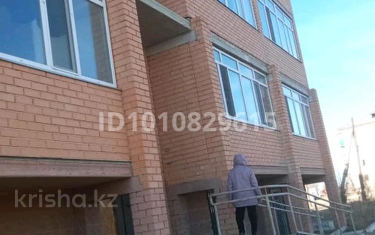1-бөлмелі пәтер · 40 м² · 2/4 қабат, 50 лет Октября 1У — СШ 2, спорт комплек, бағасы: 9 млн ₸ в Красном яре — фото 11