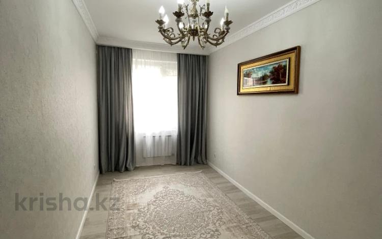 5-комнатная квартира · 126.7 м² · 3/5 этаж, 13-й мкр 36 за 350 000 〒 в Актау — фото 2
