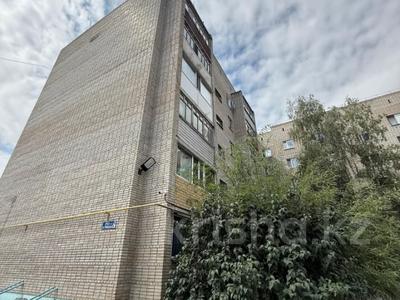 2-комнатная квартира · 56.7 м² · 5/6 этаж, Шақшақ Жәнібек Батыр 2А — Дом Печати за 22 млн 〒 в Костанае