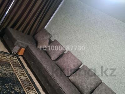3-комнатная квартира · 57 м² · 1/5 этаж, мкр Новый Город, Бухар жырау 60 за 16 000 ₸ в Караганде, Казыбек би р-н