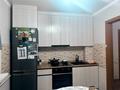 3-комнатная квартира · 61 м² · 1/2 этаж, мкр Новый Город, Затаевича — Средняя школа №87, Торгово-фермерский центр "Алтын арба", ТРЦ "Таир", ТРЦ "ГрандСтор", Рынок "Шығыс", Карагандинский колледж технологии и сервиса за 15.4 млн ₸ в Караганде, Казыбек би р-н — фото 2