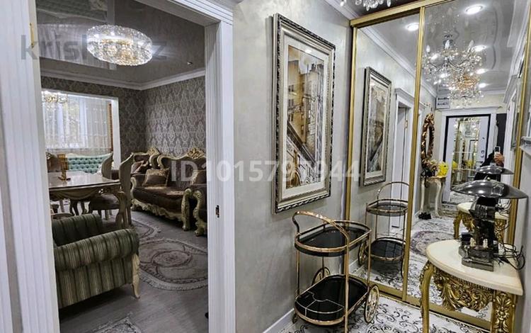 3-бөлмелі пәтер · 70 м² · 1/5 қабат, 7-ш/а. 11, бағасы: 300 000 ₸ в Актау, 7-й мкр — фото 2