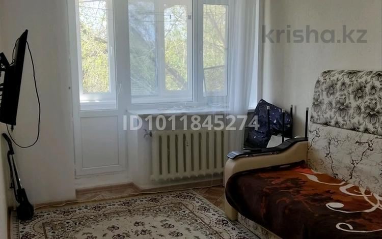 1-бөлмелі пәтер · 28 м² · 5/5 қабат, ул. Курмангазы, бағасы: 130 000 ₸ в Уральске, мкр Школьник — фото 3