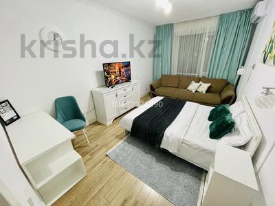 1-комнатная квартира, 45 м², 6/9 этаж посуточно, Абая 130 за 18 000 〒 в Алматы, Бостандыкский р-н