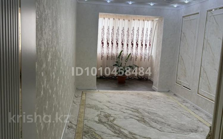 3-комнатная квартира · 80 м² · 3/6 этаж, 31Б мкр 18 за 25 млн ₸ в Актау — фото 2