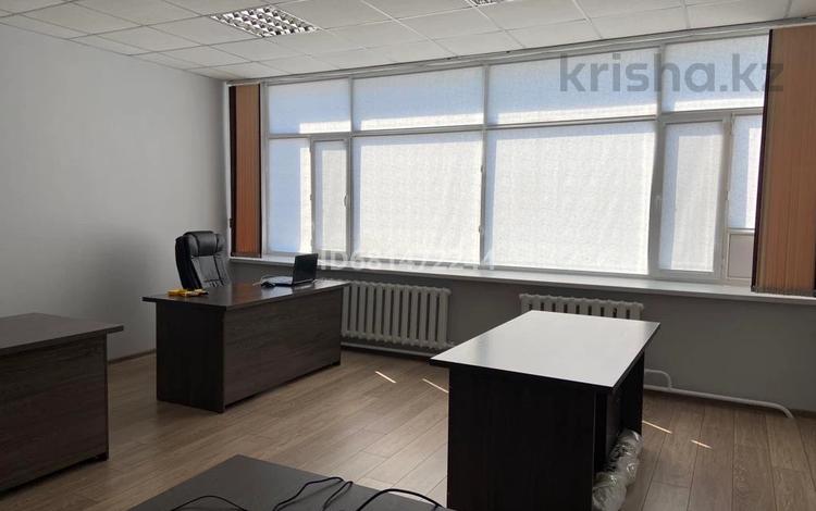 Офисы • 32 м² за 96 000 〒 в Павлодаре — фото 2