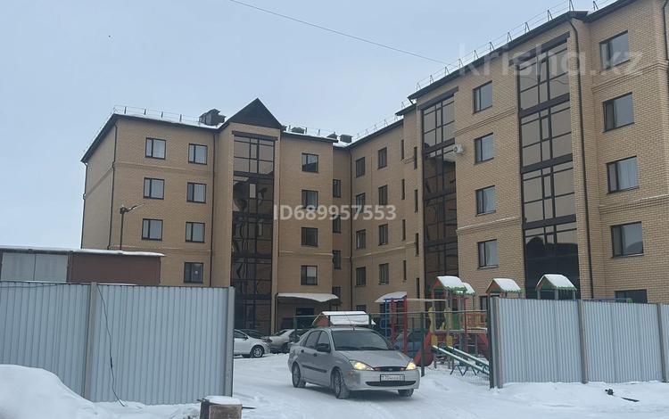 3-комнатная квартира, 84.3 м², 5/5 этаж, Байтурсынова 78 за ~ 21.1 млн 〒 в Кокшетау — фото 2