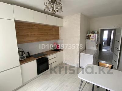 3-бөлмелі пәтер · 81 м² · 3/9 қабат, Караменде би шакаулы 1 — Бейбарыс султан, бағасы: 38 млн ₸ в Астане, Сарыарка р-н