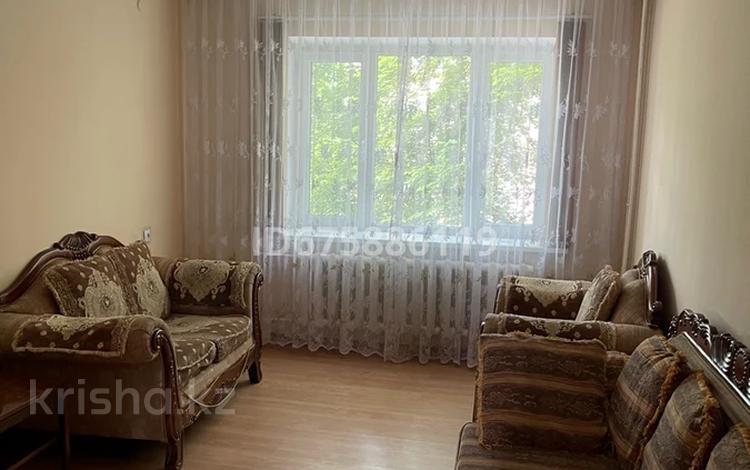 2-бөлмелі пәтер, 58 м², 3/5 қабат ай сайын, Мкр Водник-1 29, бағасы: 140 000 〒 в мкр Водник-1 — фото 2