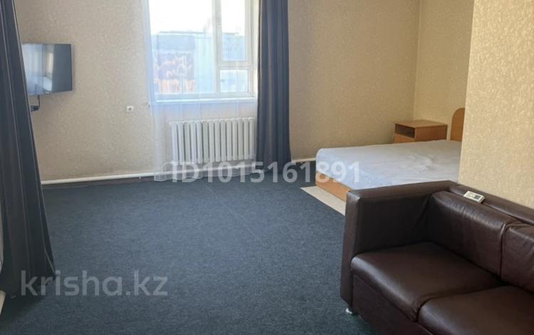 1-бөлмелі пәтер · 60 м² · 1/1 қабат, Желтоксан 277А, бағасы: 8 000 ₸ в Талдыкоргане — фото 2
