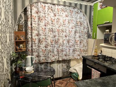 2-комнатная квартира · 48 м² · 1/5 этаж, 7 микрорайон 53 за 7.6 млн 〒 в Темиртау