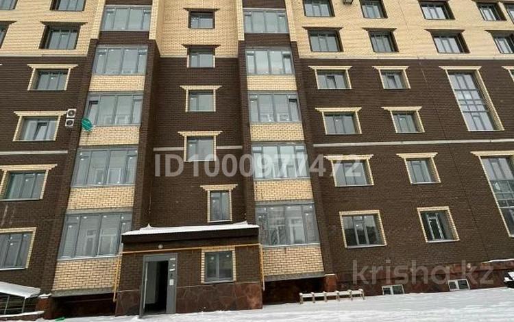 1-бөлмелі пәтер · 49.7 м² · 9/10 қабат, Алия молдагулова 49а 49а — Пересечение Братья Жубановых и Алия Молдагулова, бағасы: 23 млн ₸ в Актобе — фото 10