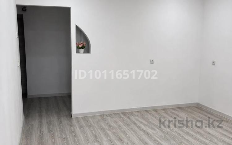 1-комнатная квартира · 40 м² · 5/14 этаж, мкр Строитель 33/1 за 12 млн ₸ в Уральске — фото 2