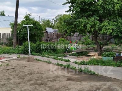 Отдельный дом · 3 комнаты · 78 м² · 7 сот., Мичурина — Возле трассы рядом сто Куаныш за 36 млн ₸ в Семее