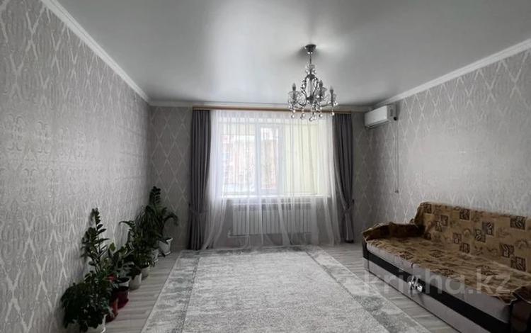 2-комнатная квартира · 63 м² · 1/5 этаж, мкр. Алтын орда за 24.5 млн ₸ в Актобе — фото 6
