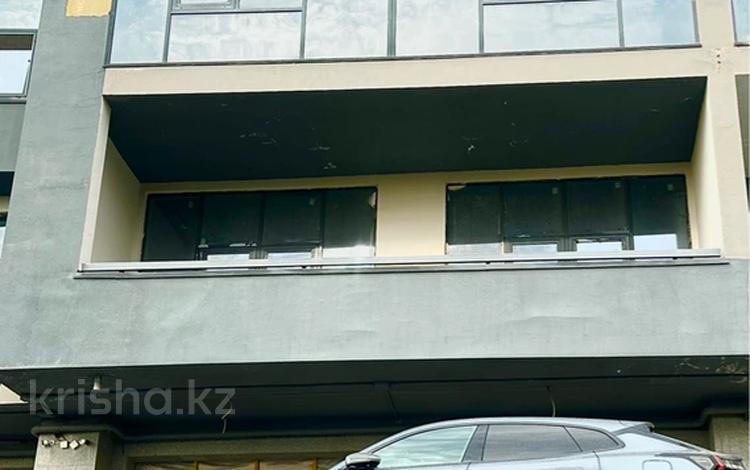 Отдельный дом · 8 комнат · 411.3 м² · 3 сот., мкр Юбилейный — Кайсенова за 250 млн ₸ в Алматы, Медеуский р-н — фото 2
