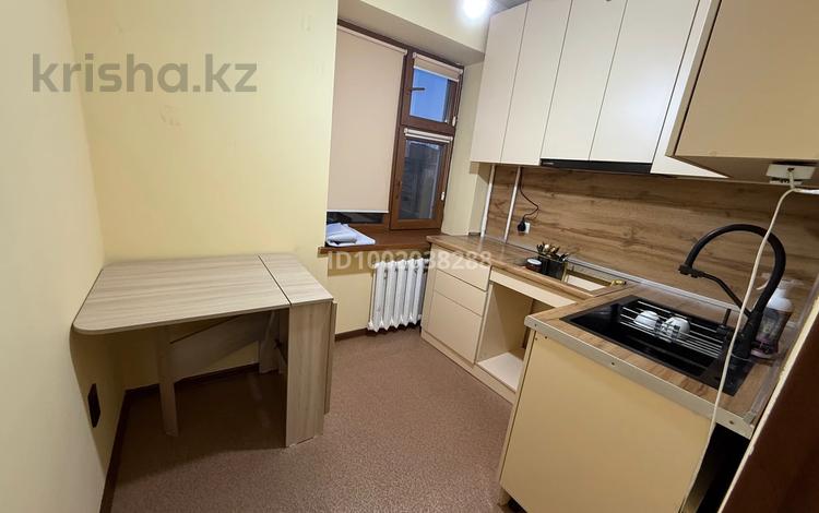 3-бөлмелі пәтер · 50 м² · 3/5 қабат, мкр Центральный, Валиханова 9 А — Атырау жарык, бағасы: 200 000 〒 — фото 2