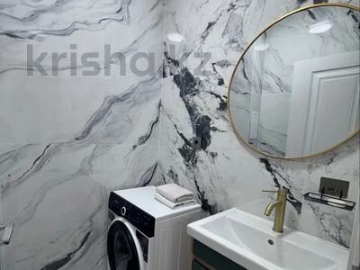 2-комнатная квартира · 70 м² · 1/5 этаж, мкр. Алтын орда 11а к2 за 250 000 ₸ в Актобе