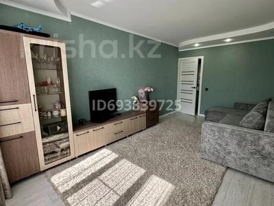 2-бөлмелі пәтер, 53.1 м², 5/5 қабат, Гагарина 19 — Стадион Восток, бағасы: 24 млн 〒 в Усть-Каменогорске, Ульбинский