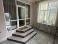 Отдельный дом · 18 комнат · 1000 м² · 20 сот., Марат Ысқақ 54 — Набережная за 135 млн ₸ в Есик — фото 9