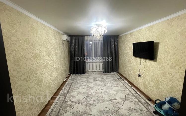 2-бөлмелі пәтер · 47 м² · 4/5 қабат, Шевченко 39а, бағасы: 12.5 млн ₸ в Актобе, мкр Гормолзавод — фото 2