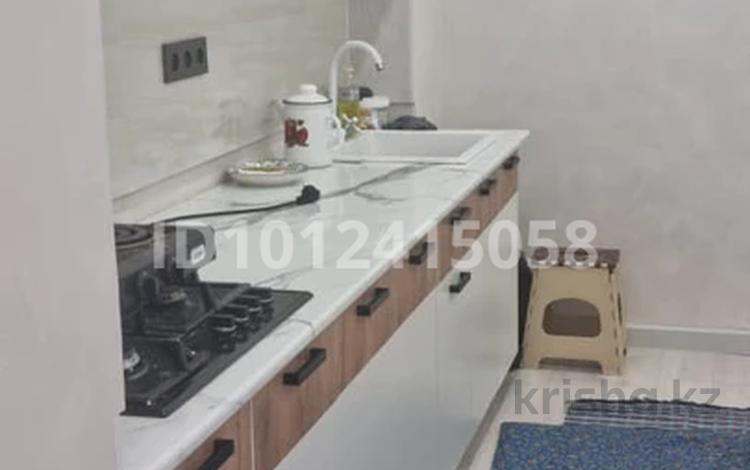 2-комнатная квартира · 70 м² · 1/6 этаж, 39-й мкр 7 за 21 млн ₸ в Актау — фото 2