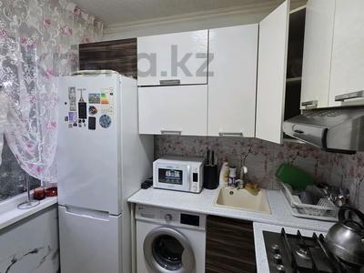 3-бөлмелі пәтер · 59 м² · 4/4 қабат, мкр №10 А, бағасы: 38 млн ₸ в Алматы, Ауэзовский р-н