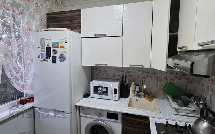 3-бөлмелі пәтер · 59 м² · 4/4 қабат, мкр №10 А, бағасы: 38 млн ₸ в Алматы, Ауэзовский р-н — фото 2