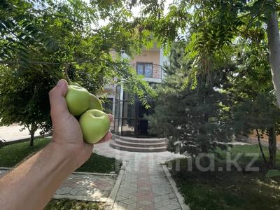 Отдельный дом · 6 комнат · 304 м² · , Жалена тулепова 16 за 150 млн ₸ в Атырау