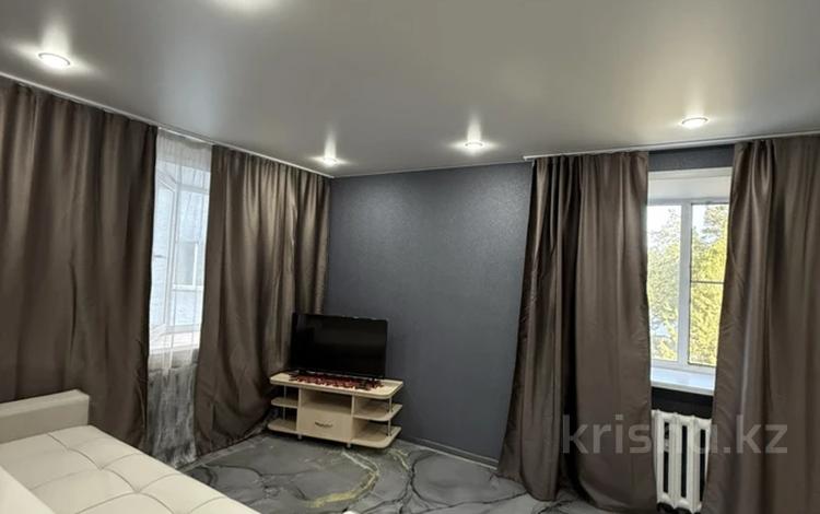 1-бөлмелі пәтер · 35 м² · 3/5 қабат, Кабанбай батыра 166, бағасы: 12 000 ₸ в Усть-Каменогорске, Ульбинский — фото 25