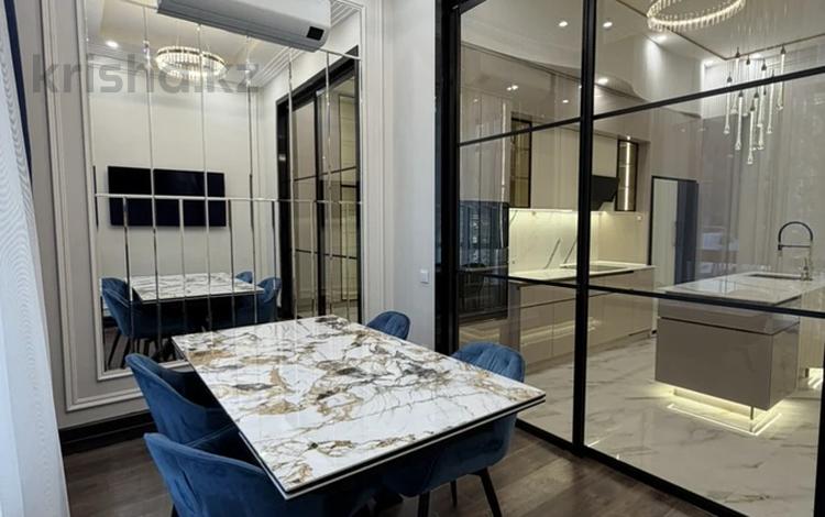 5-комнатная квартира · 230 м² · 1/10 этаж, мкр Юго-Восток, Шахтеров 31/4 за 165 млн ₸ в Караганде, Казыбек би р-н — фото 2